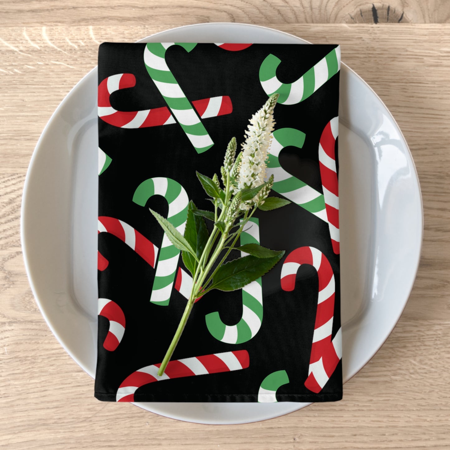 Christmas Candy Cane Napkins / Set of 4