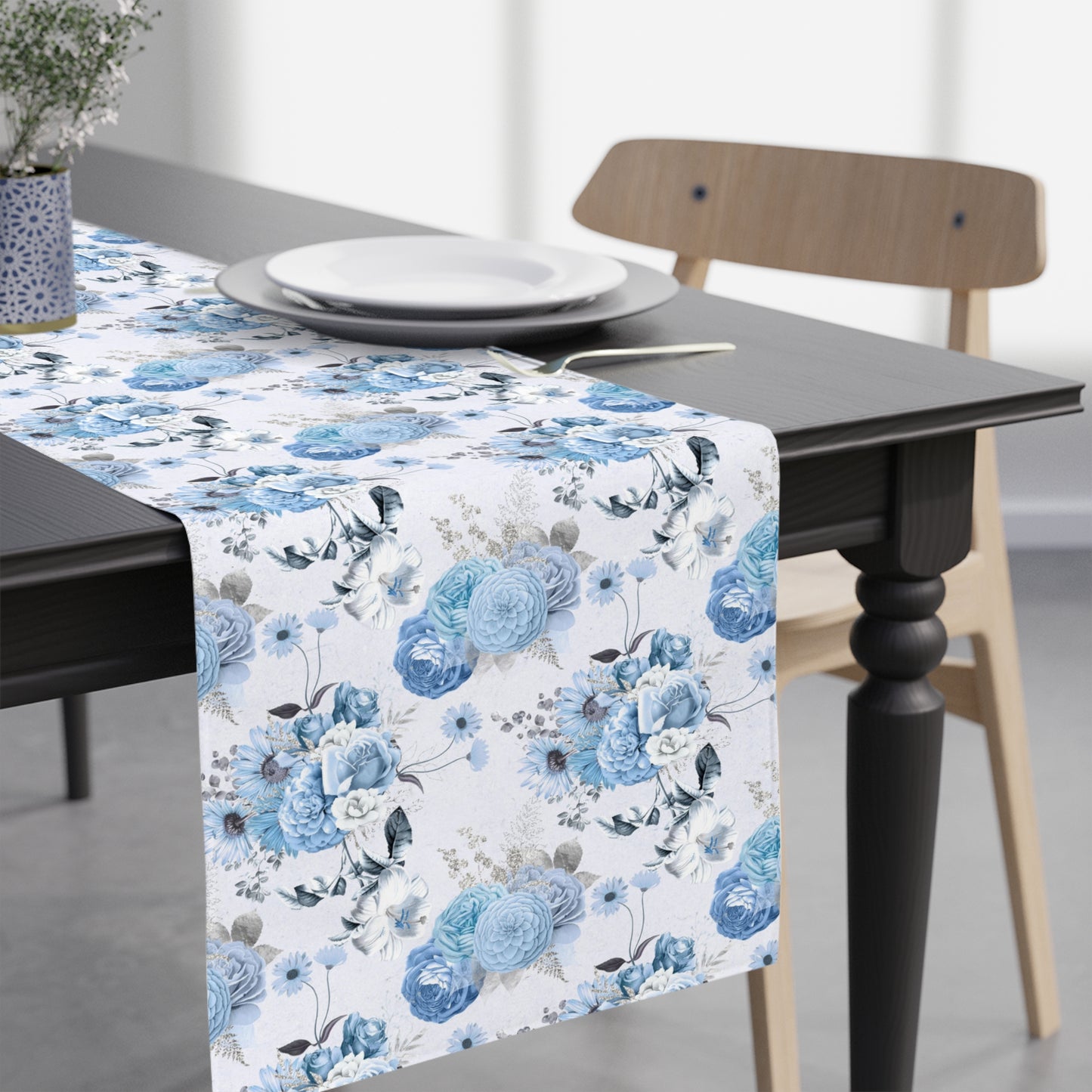 Summer Table Runner / Blue Floral Table Runner