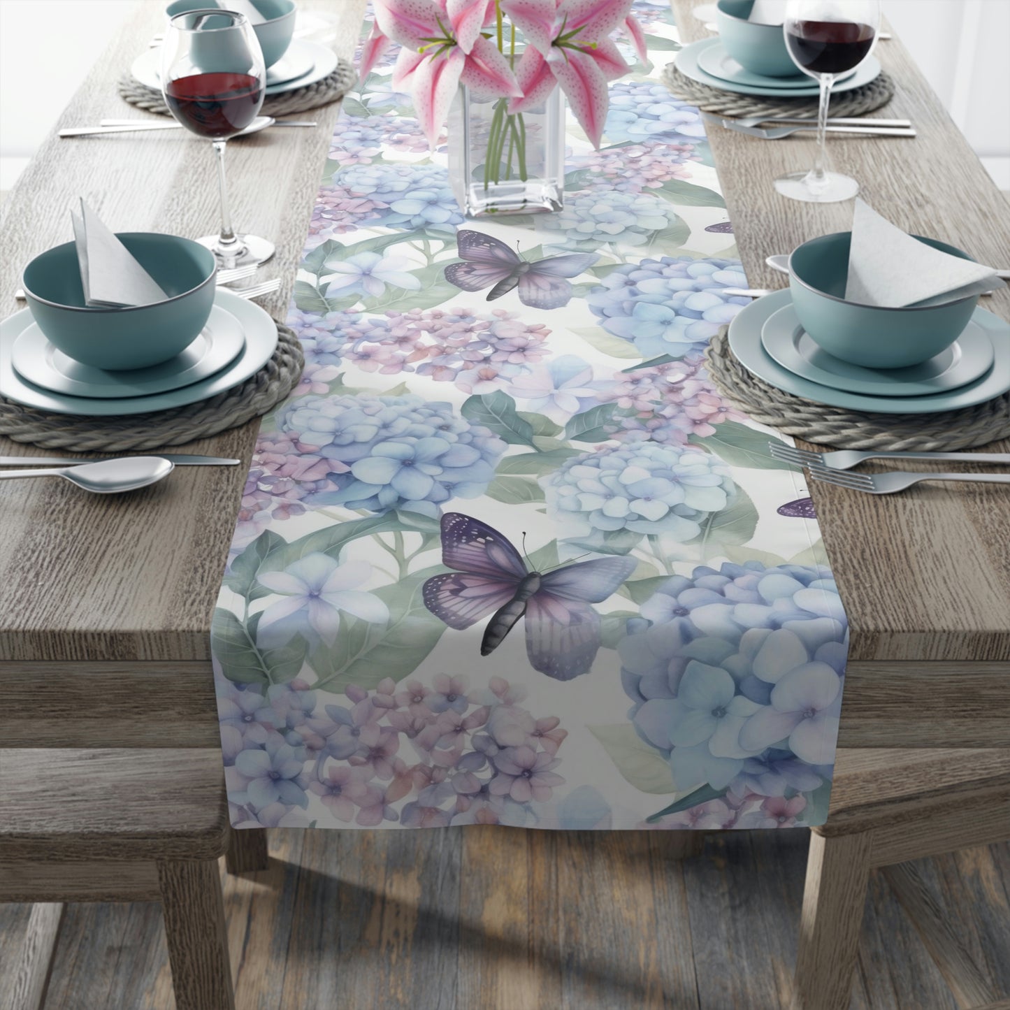 Summer Table Runner / Hydrangea Butterfly Table Runner