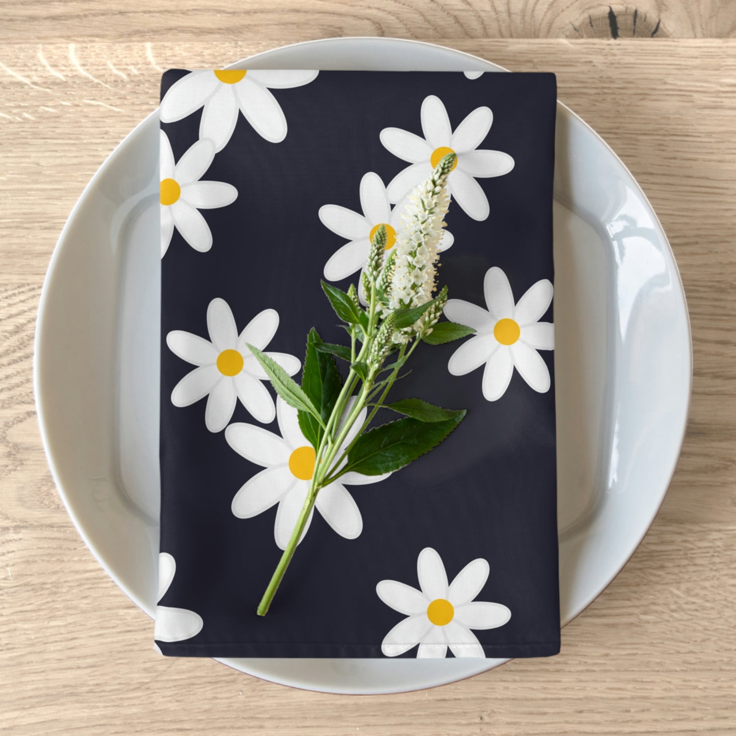 Daisy Napkins / Summer Napkins / Navy Blue Napkins