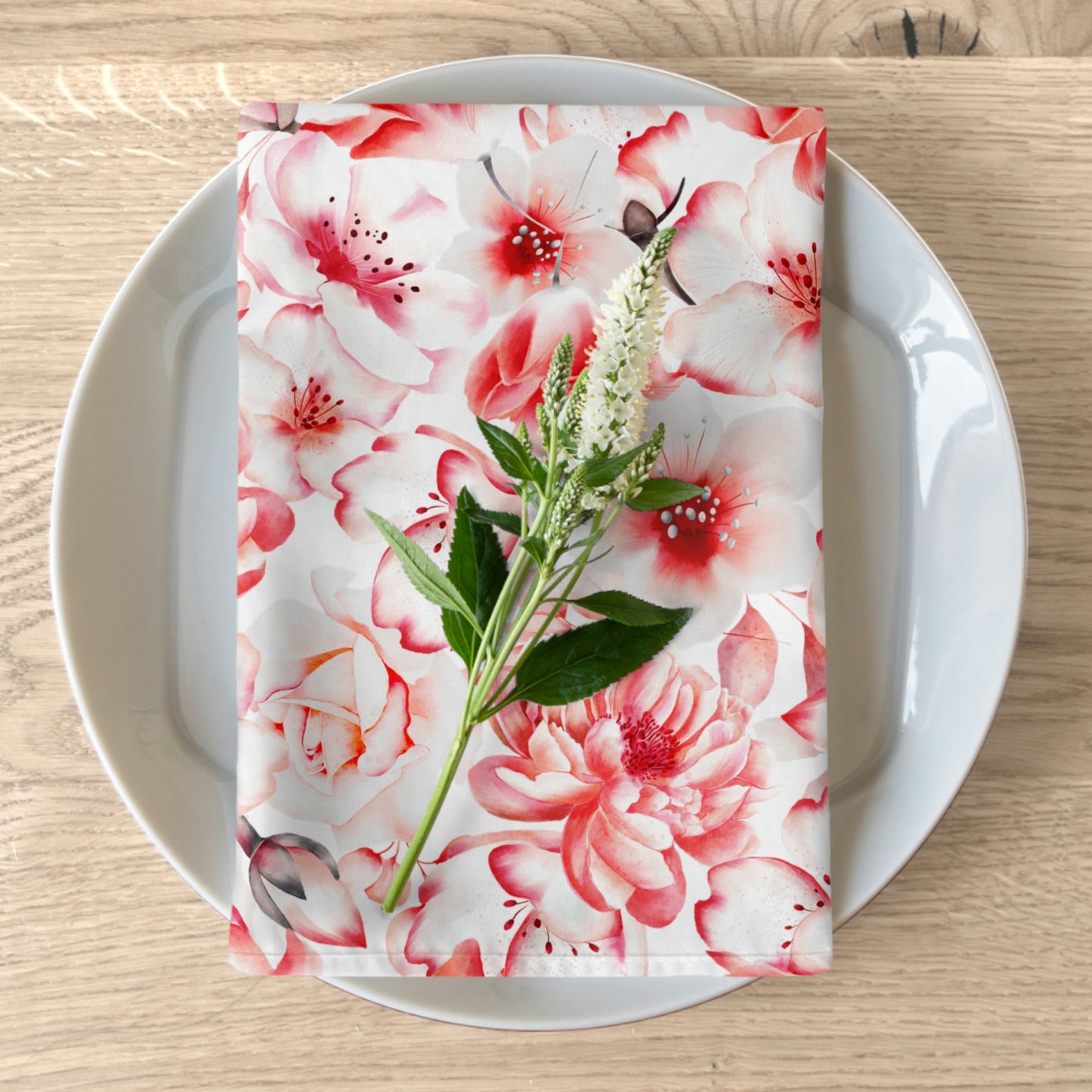 Red Floral Napkins / Set of 4 Napkins