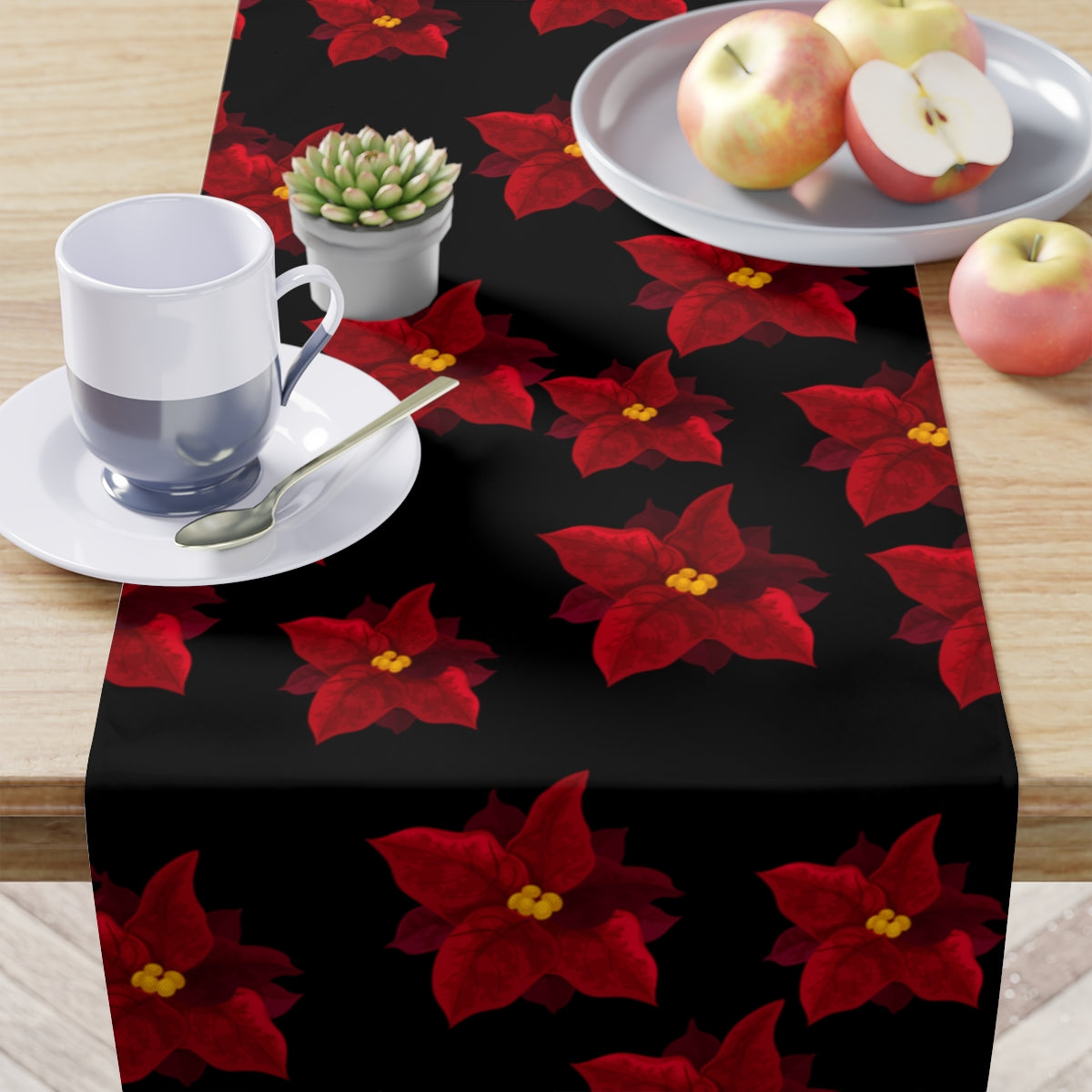 Christmas Table Runner / Poinsettia Table Runner