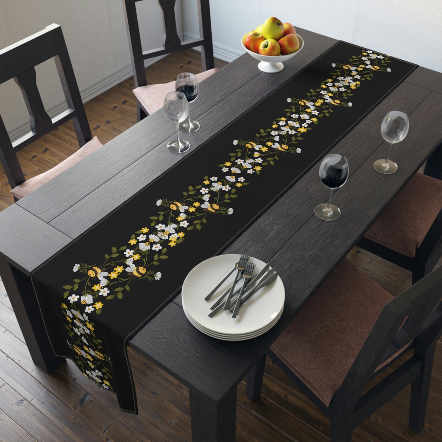 Honey Bee Table Runner / Summer Table Runner