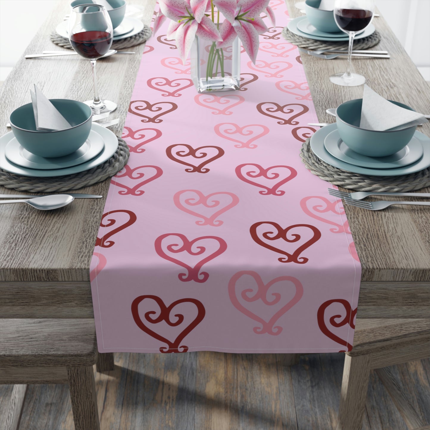 Valentine's Day Table Runner / Valentine's Day Decor / Pink Heart Decor / Valentine's Table Decor / Pink Table Runner