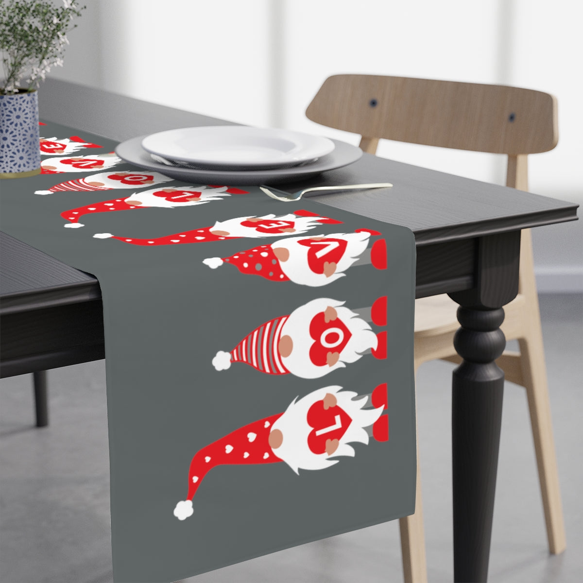 Valentines Table Runner / Gnome Table Runner / Red Valentines Decor