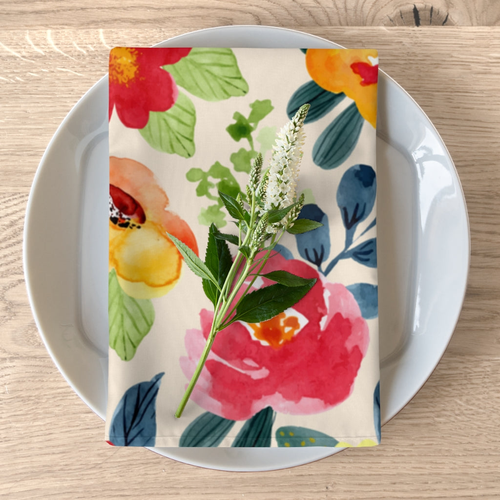 rose dinner napkins in summer floral pattern perfect for housewarming gift. farmhouse floral napkins