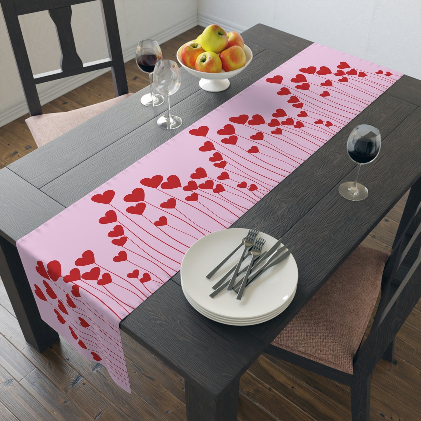 Pink Valentines Day Table Runner / Heart Table Runner / Valentines Day Decor / Pink Table Runner