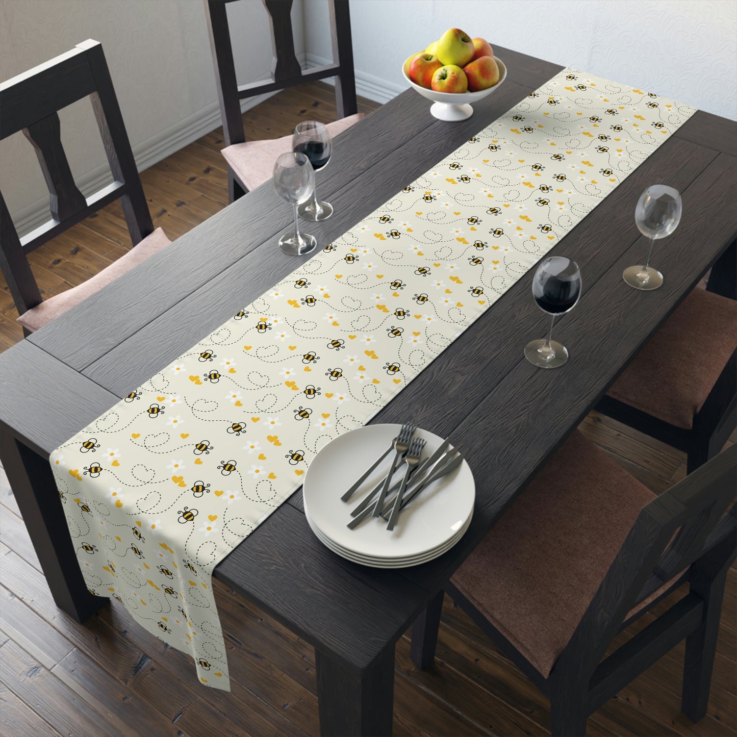 Honey Bee Table Runner