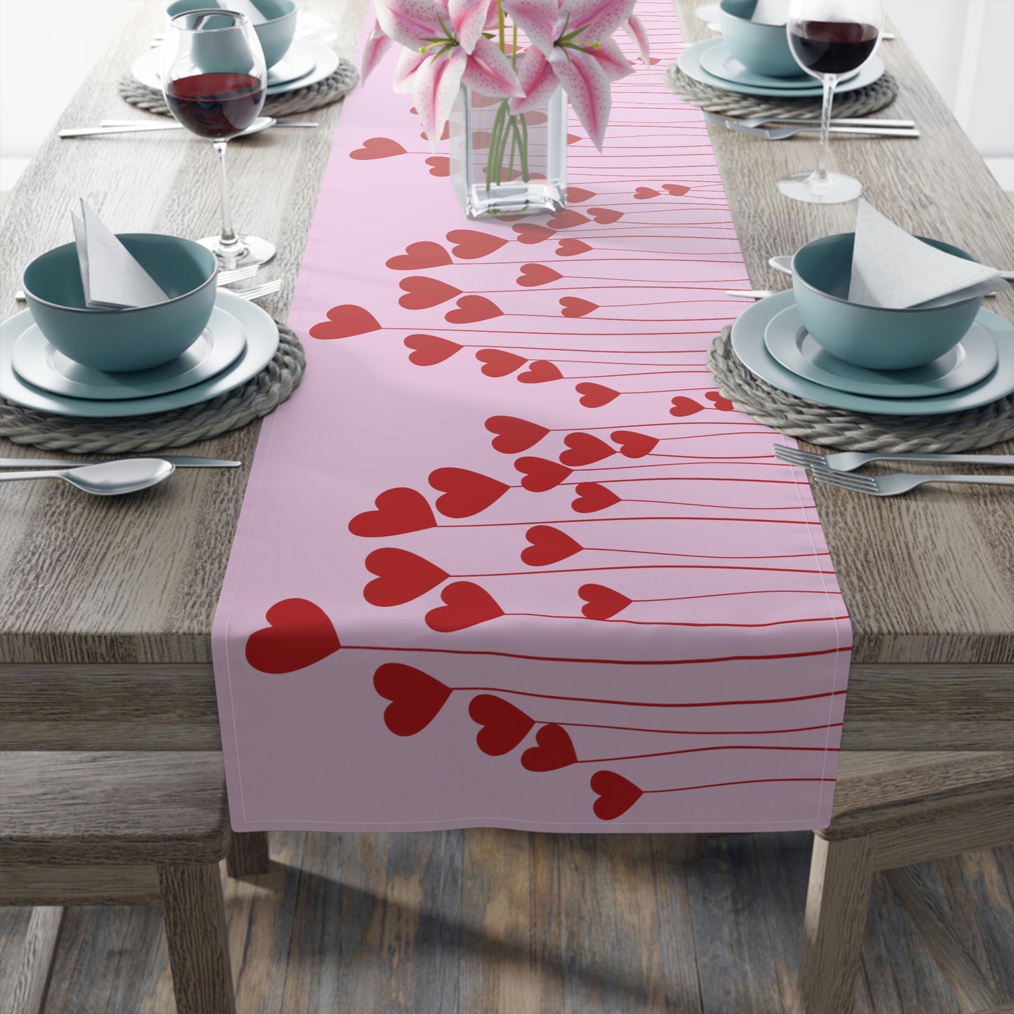 Pink Valentines Day Table Runner / Heart Table Runner / Valentines Day Decor / Pink Table Runner
