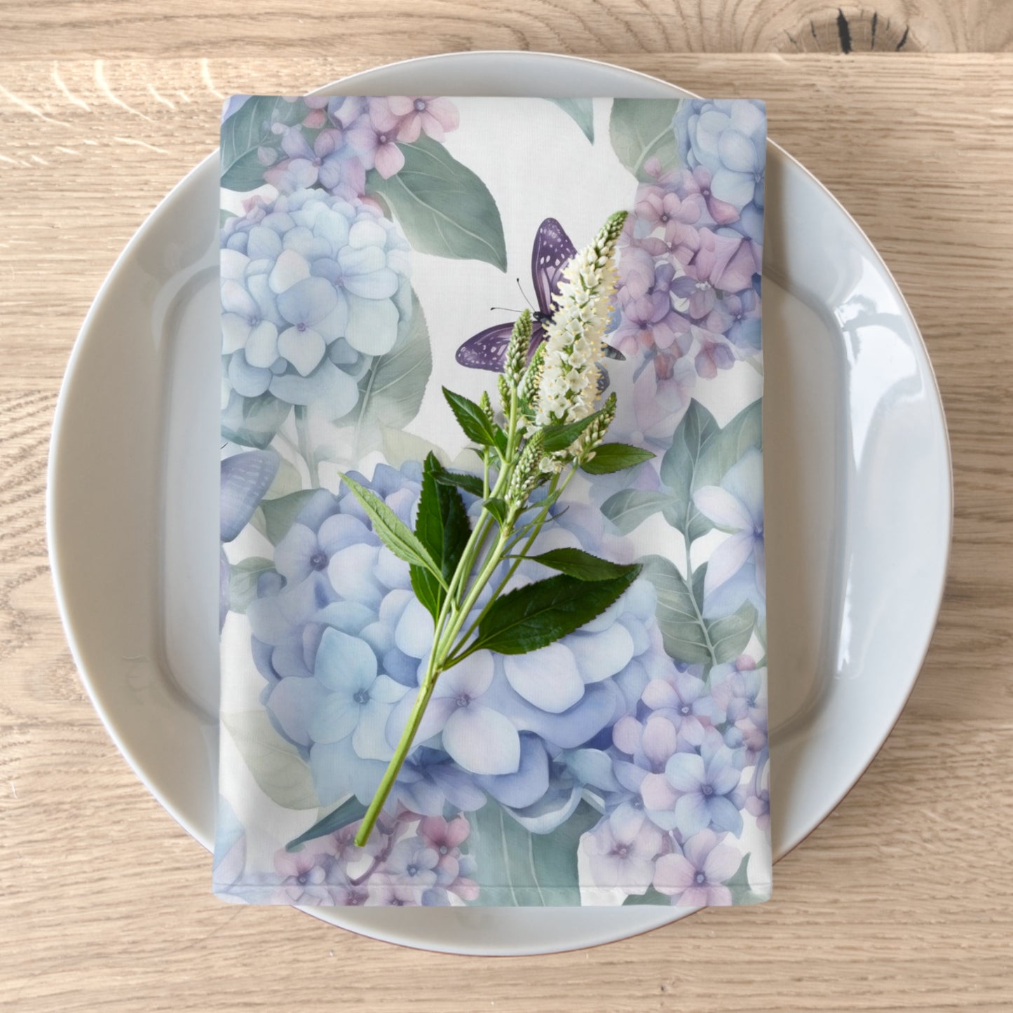 Hydrangea Floral Napkins / Set of 4