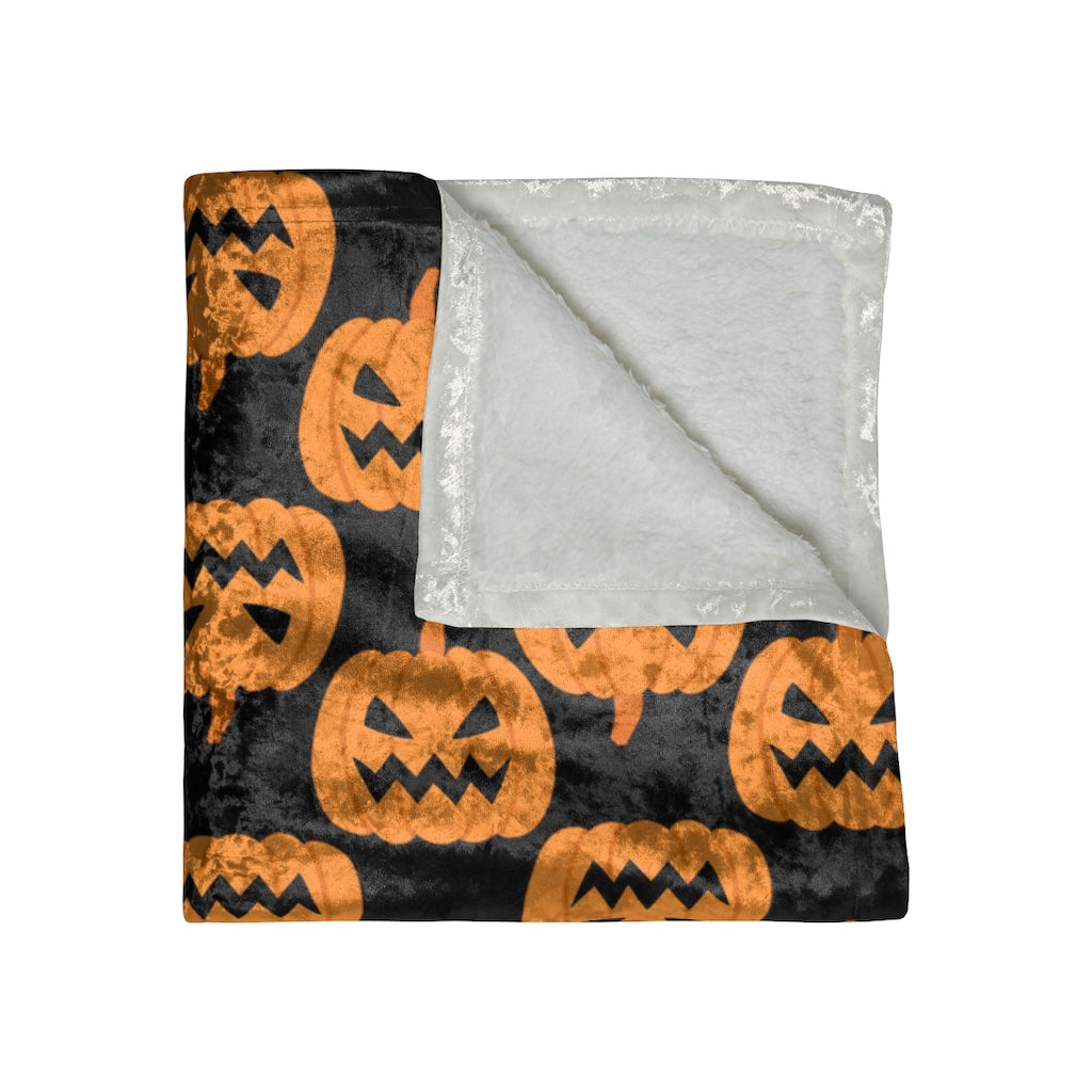 folded view of the pumpkin halloween blanket