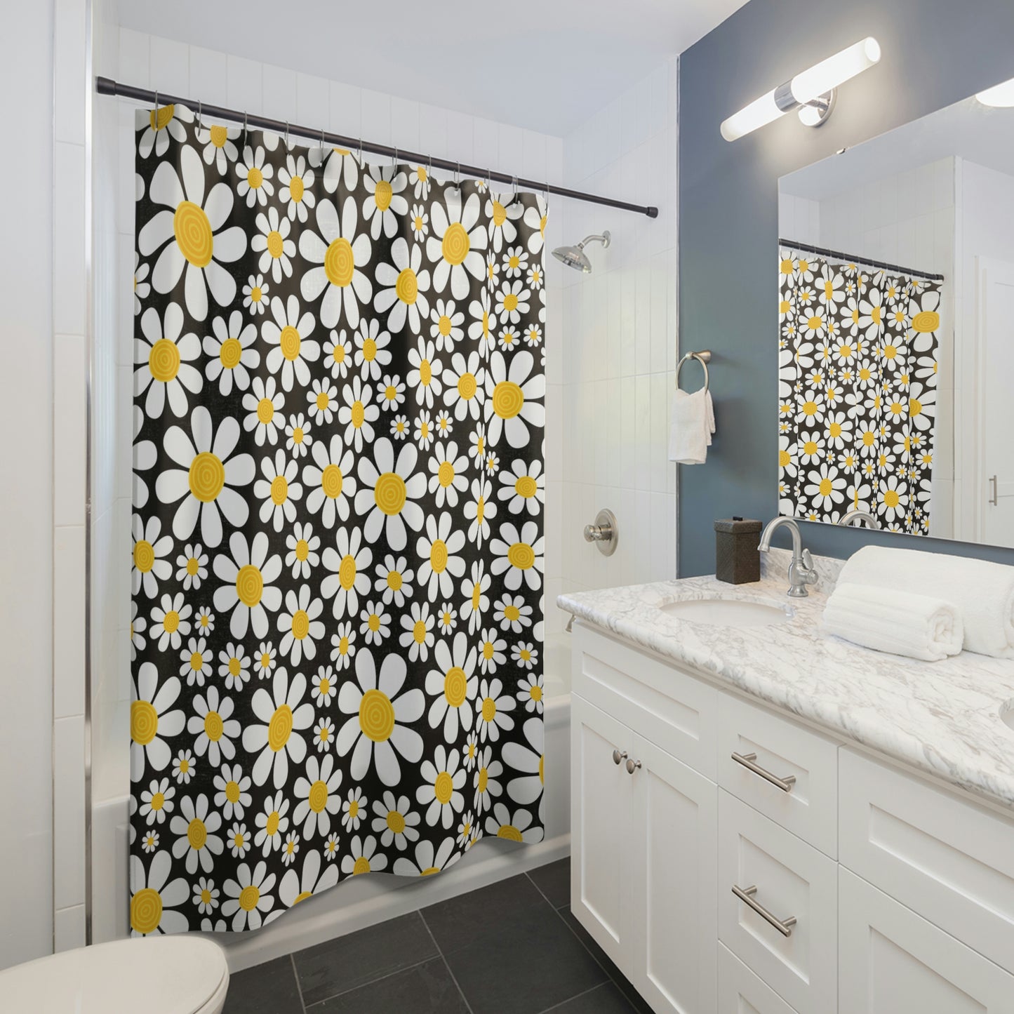 Floral Shower Curtain / Daisy Bathroom Decor