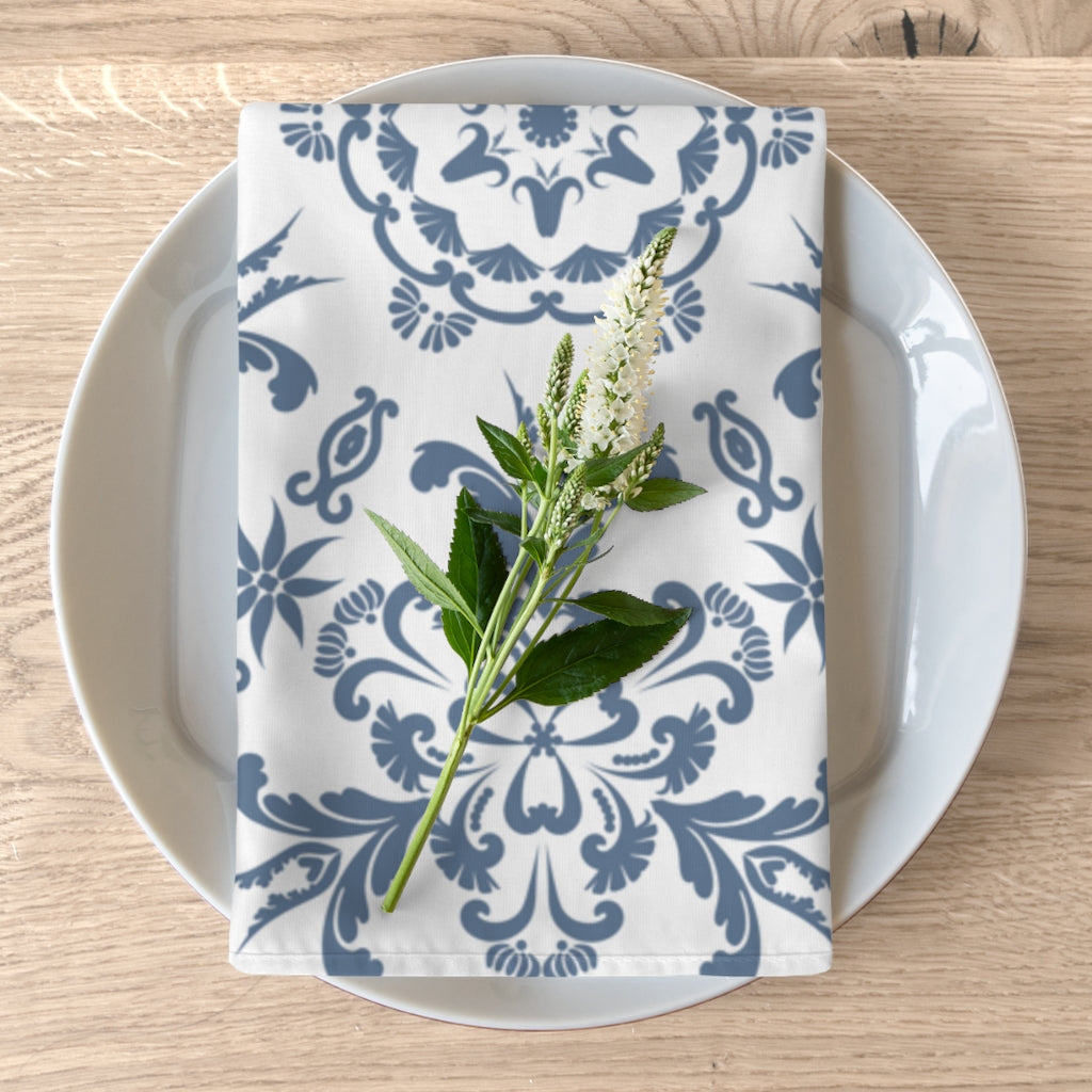 Blue Floral Napkins / Set of 4 Dinner Napkins