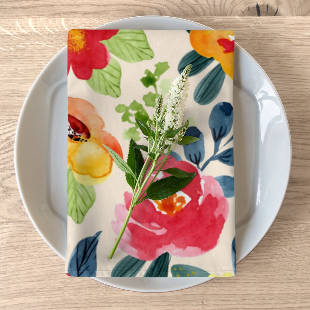 rose dinner napkins in summer floral pattern  perfect for housewarming gift. farmhouse floral napkins 