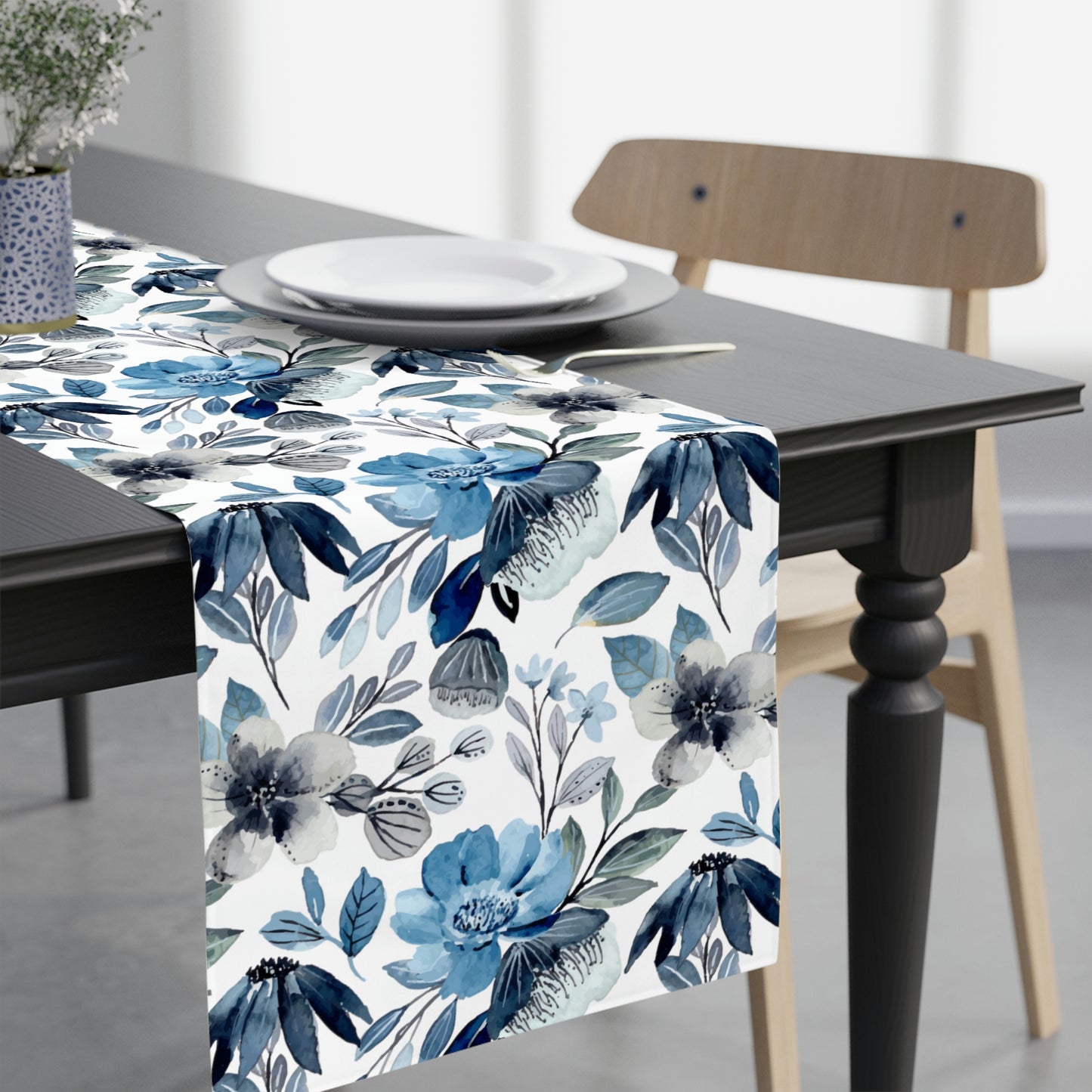 spring blue flower table runner