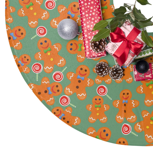 green christmas tree skirt with gingerbread man and candy pattern