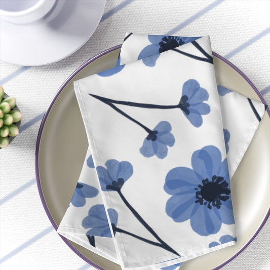 summer flower dinner napkins in blue and white 